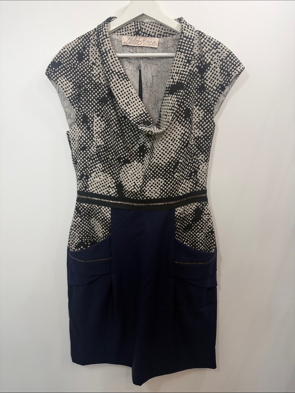 Lela Rose Colorblock sheath dress black and white and blue cowl neck size 8